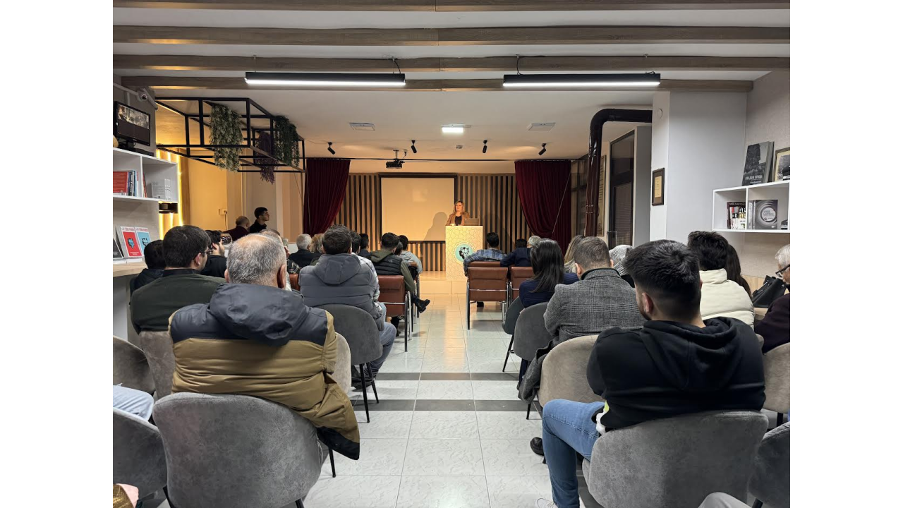 Kurumlar ve Ekonomik Performans