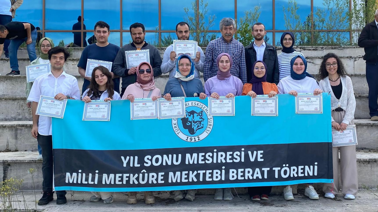 MİLLÎ MEFKÛRE MEKTEBİ MEZUNİYET TÖRENİ